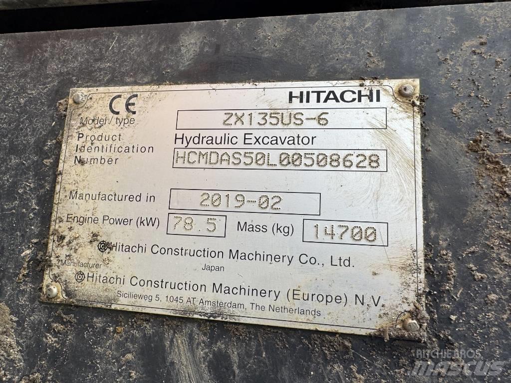 Hitachi ZX 135 US-6 Escavadeiras de esteiras