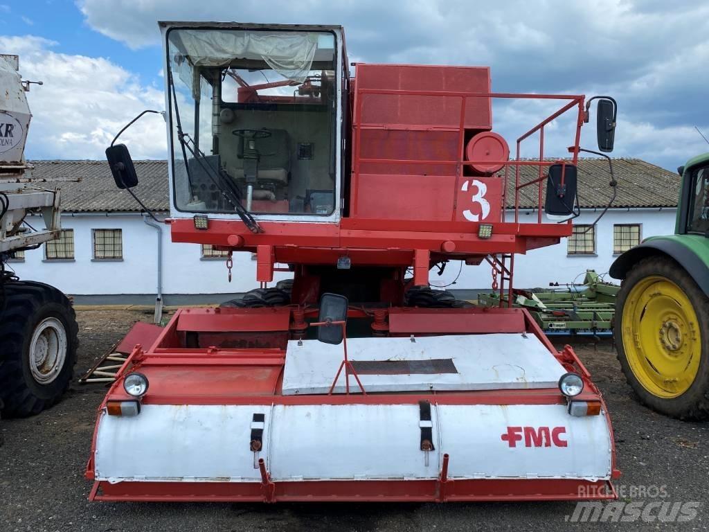 FMC 979 AT Colhedores Ervilhas