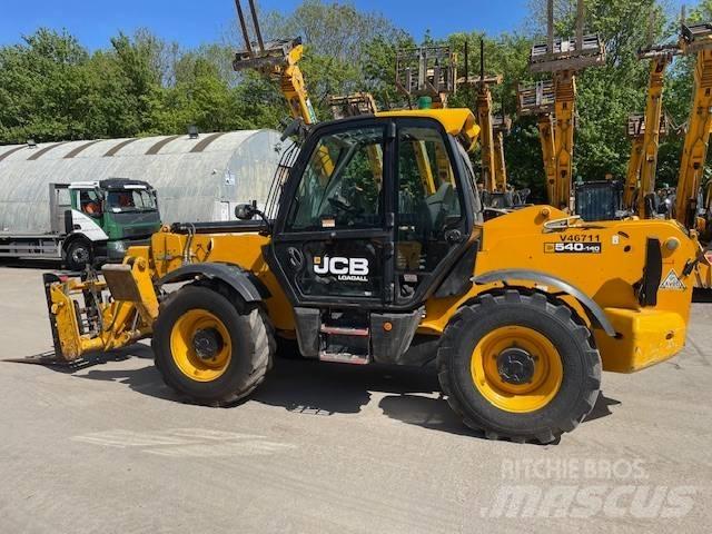 JCB 540-140 Manipulador telescópico