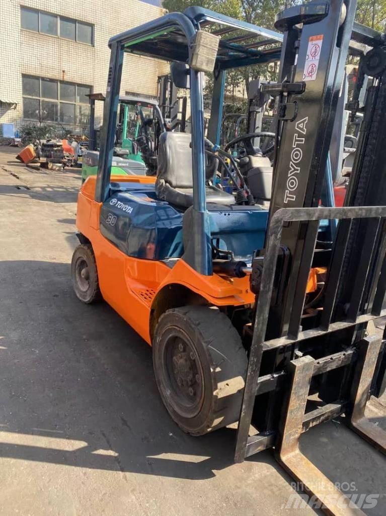Toyota FD 30 Empilhadores Diesel