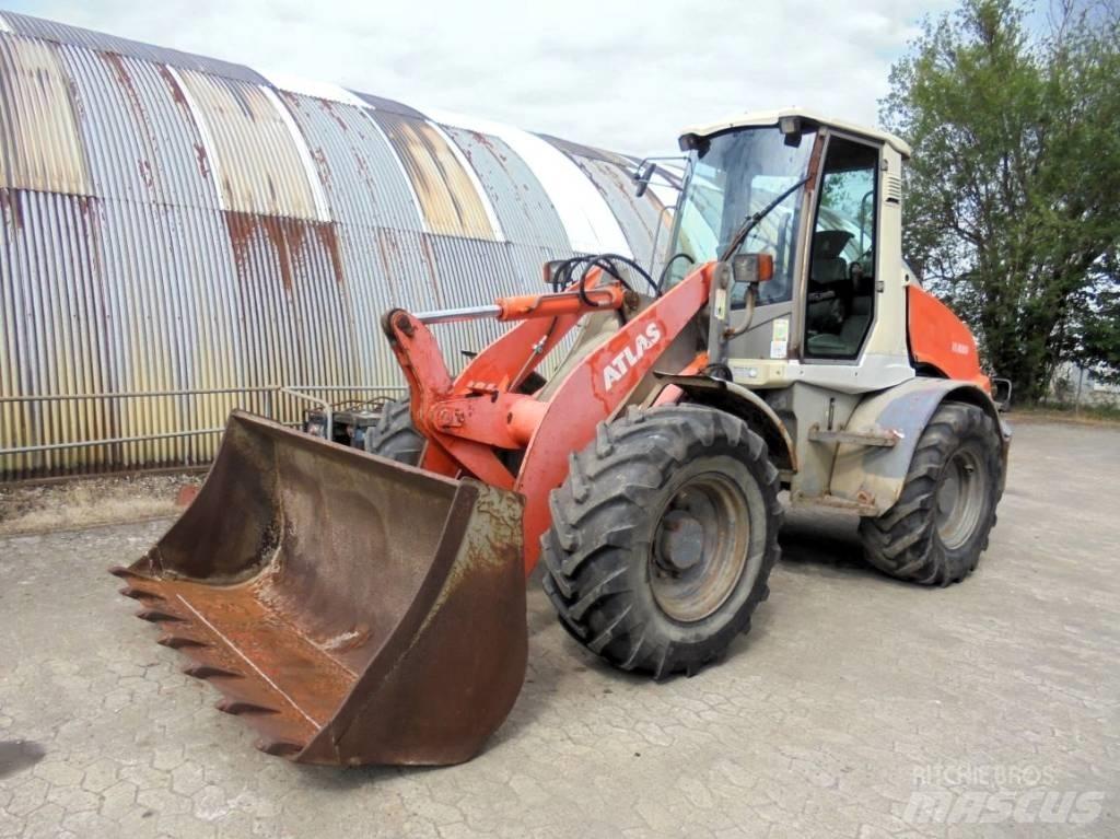 Atlas AR 95 Carregadeiras de rodas