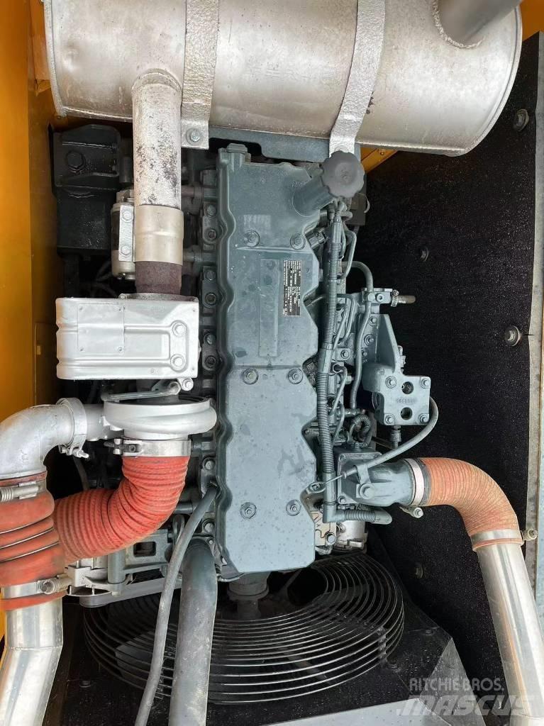 Hyundai R220LC-9S Escavadeiras de esteiras