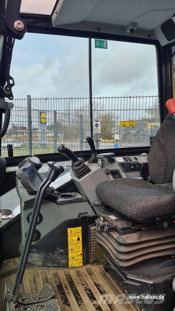 Bobcat E 60 Miniescavadeiras