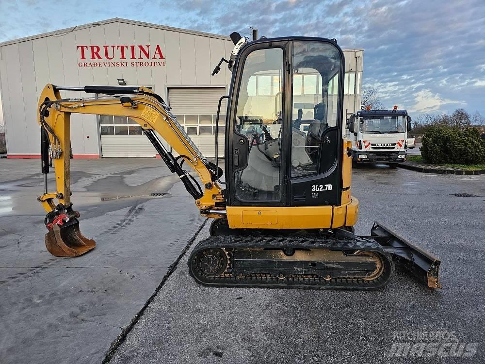 CAT 302.7 D CR Miniescavadeiras