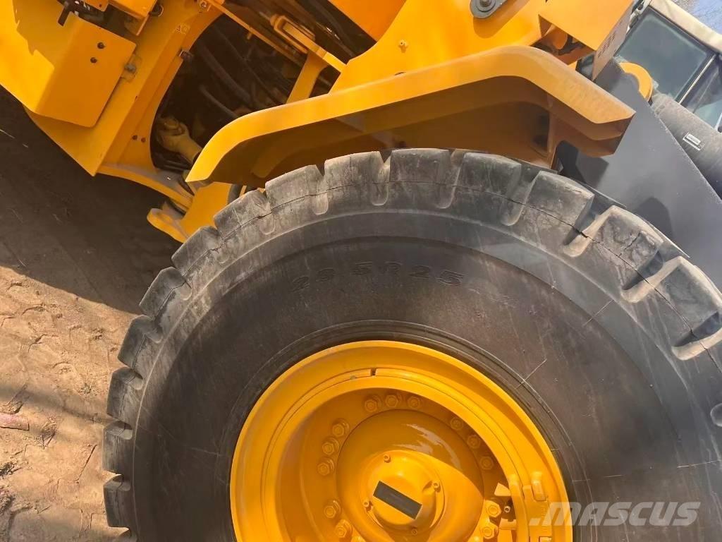 Volvo L 120 Carregadeiras de rodas