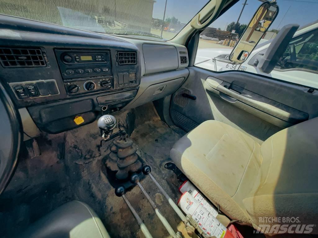 Ford F 750 XL SD Auto-tanques