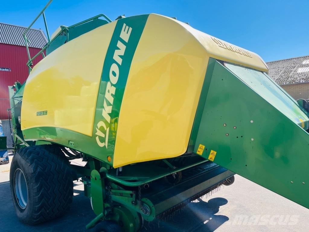 Krone Big Pack 12130 Enfardadeira de fardos quadrados