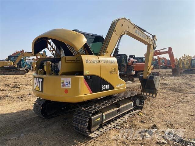 CAT 307D Miniescavadeiras