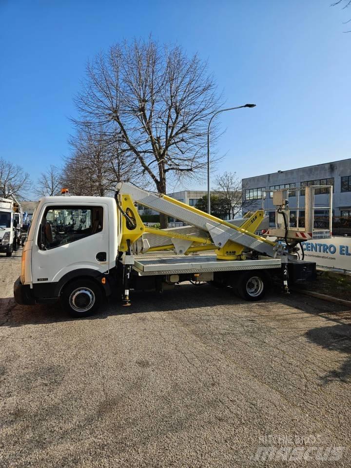 Multitel MX225 Plataformas aéreas montadas em camião