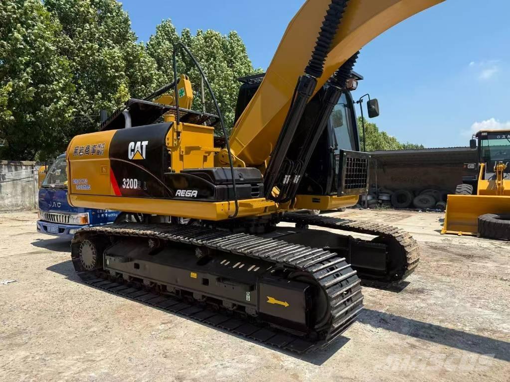 CAT 320 D Escavadeiras de esteiras