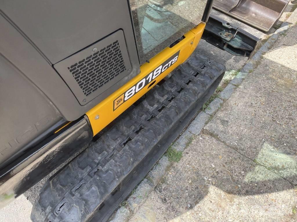 JCB 8018 CTS Miniescavadeiras