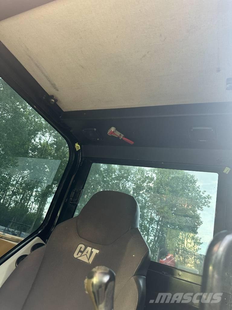 CAT 307E2 Escavadeiras de esteiras