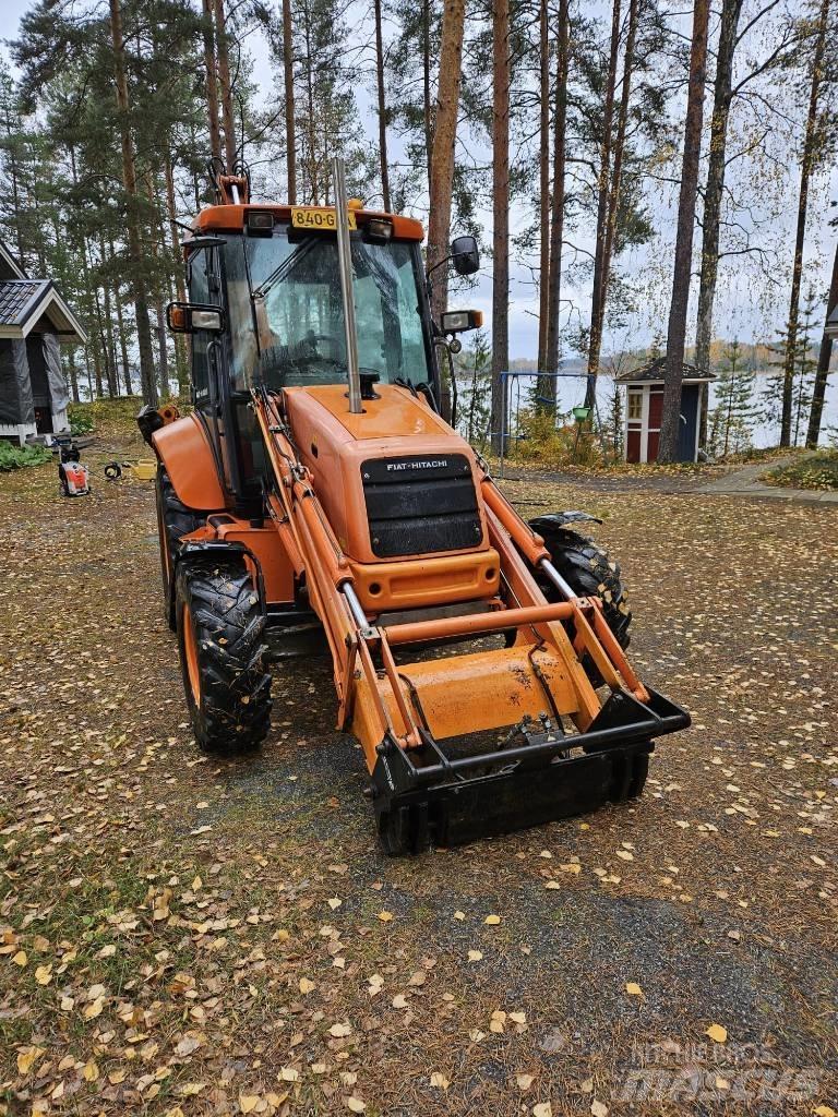 Fiat-Hitachi FB 100 Retroescavadeiras