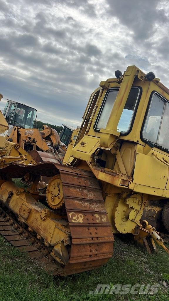CAT D 4 H Travőes