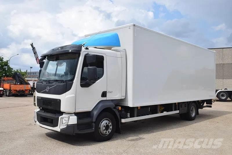 Volvo FL 250 Caminhões de caixa fechada