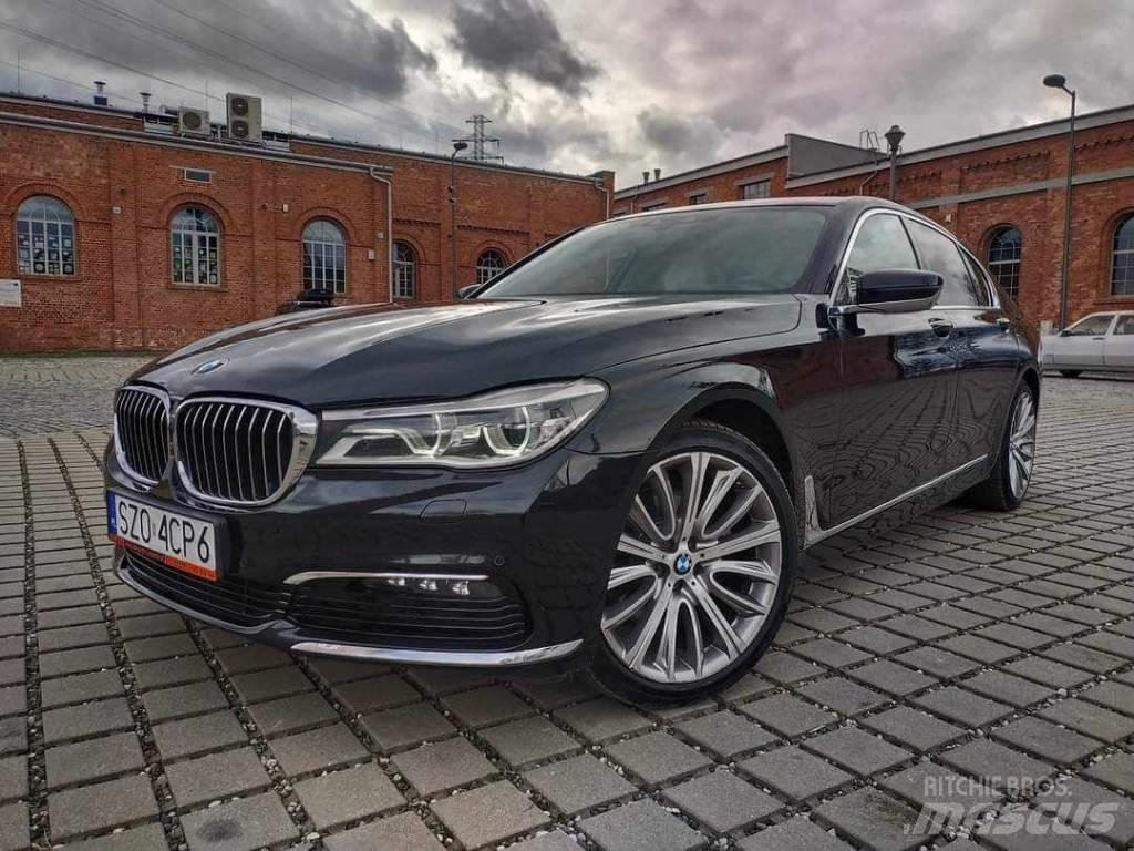 BMW 730D Automóvel