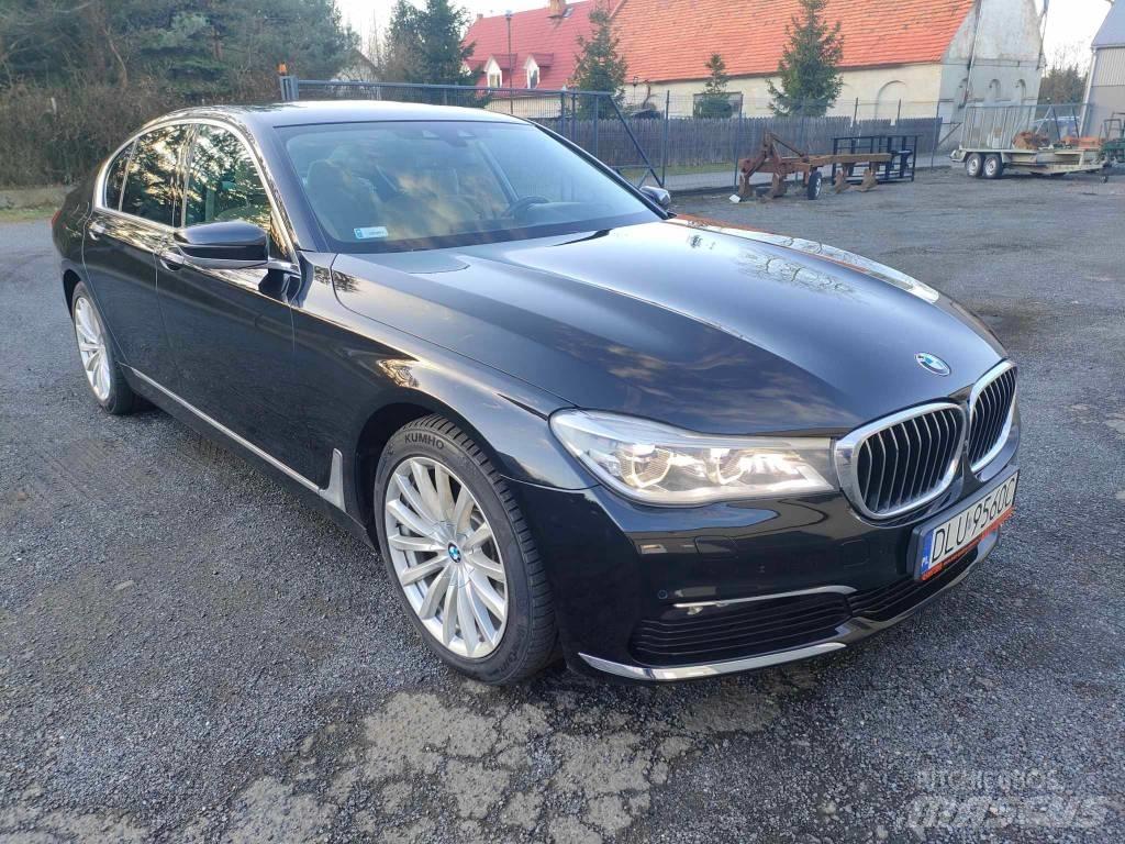 BMW 730D Automóvel