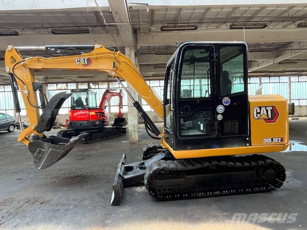 CAT 305.5 E 2 Miniescavadeiras