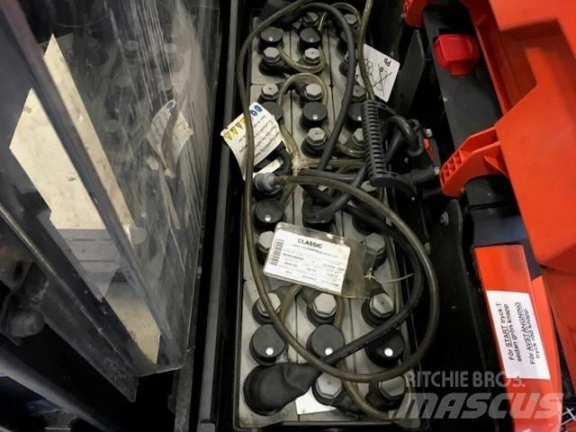 Toyota SWE 120 L Empilhador para operador externo