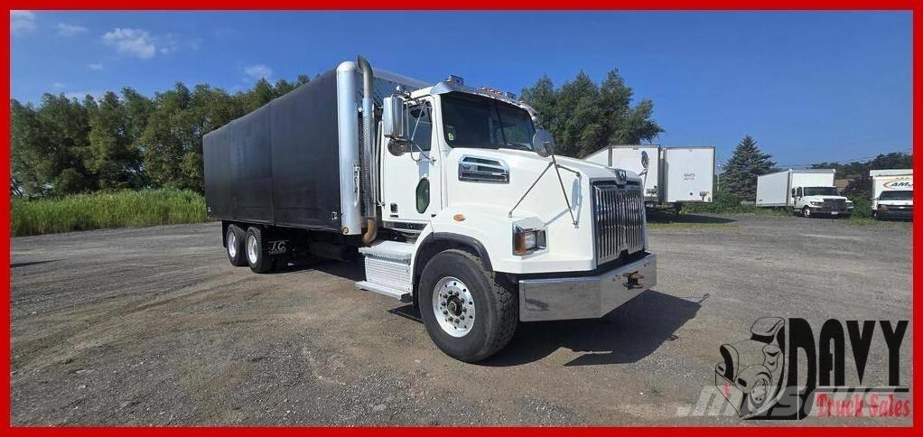Western Star 4700 SB Cavalos Mecânicos