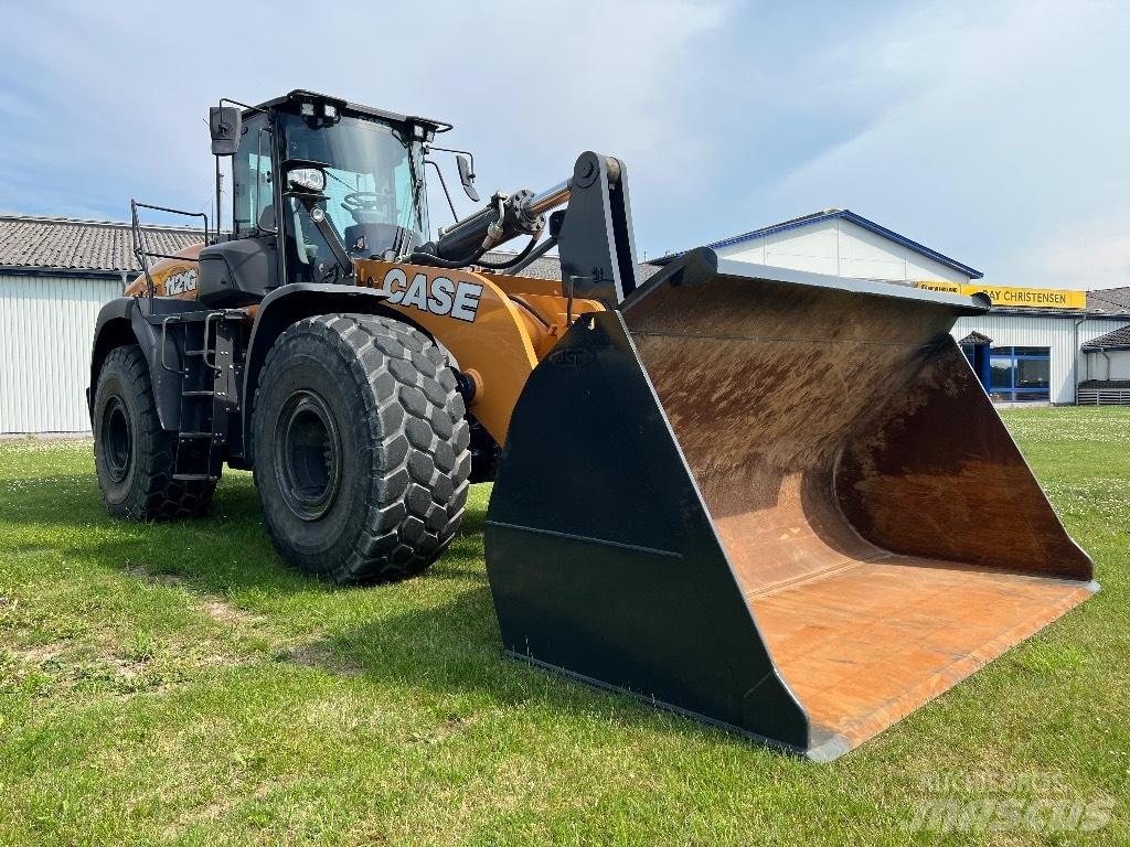 CASE 1121 G Z-Bar Carregadeiras de rodas