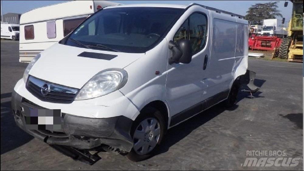 Opel Vivaro Carrinhas de caixa fechada