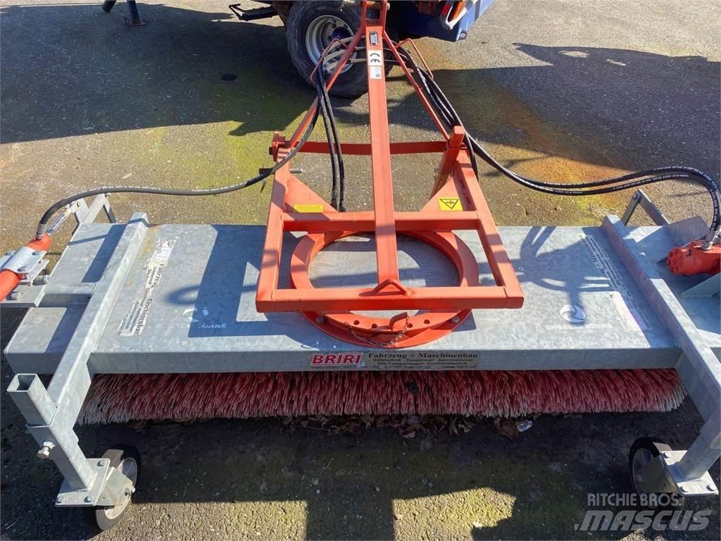 Briri SH 215 Varredoras