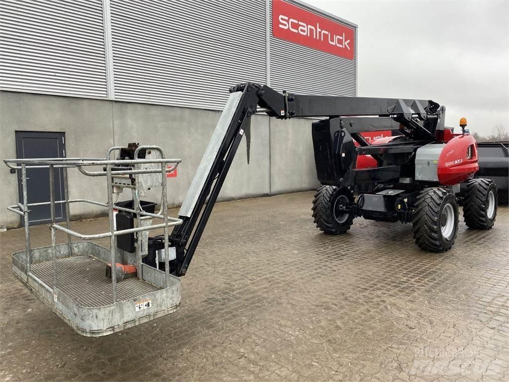 Manitou 200ATJ RC Elevadores braços articulados
