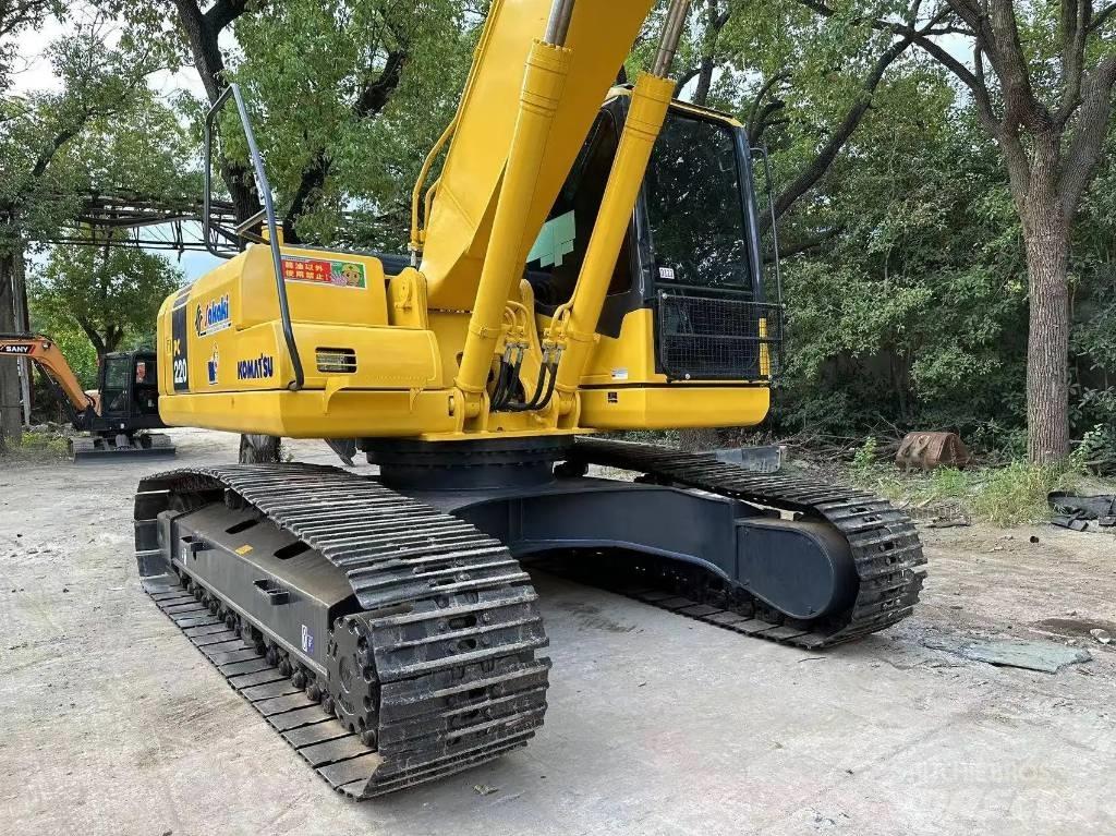 Komatsu PC220-8 Escavadeiras de esteiras