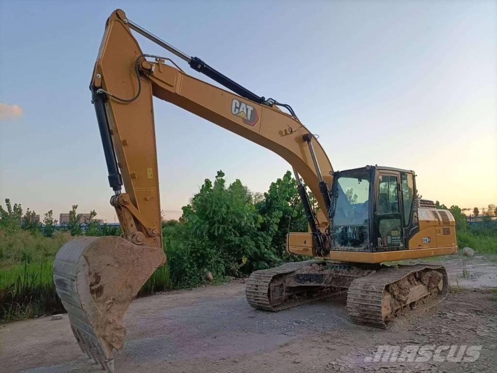 CAT CAT 323GX Escavadoras anfíbias