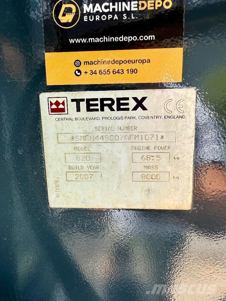 Terex 820 Retroescavadeiras