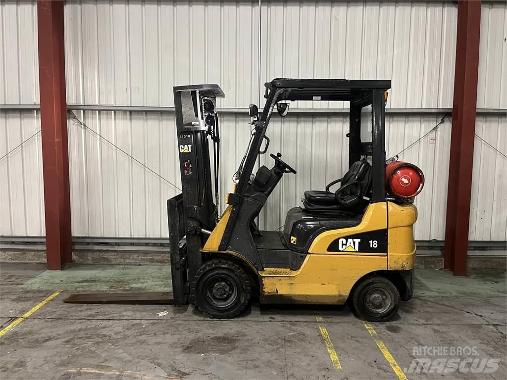 CAT GP18NT Empilhadores a gás