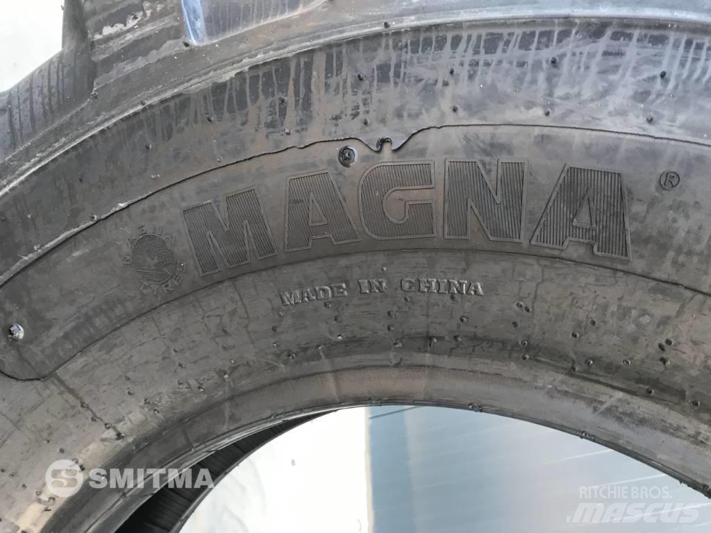  Magna 1400 x 24 Pneus