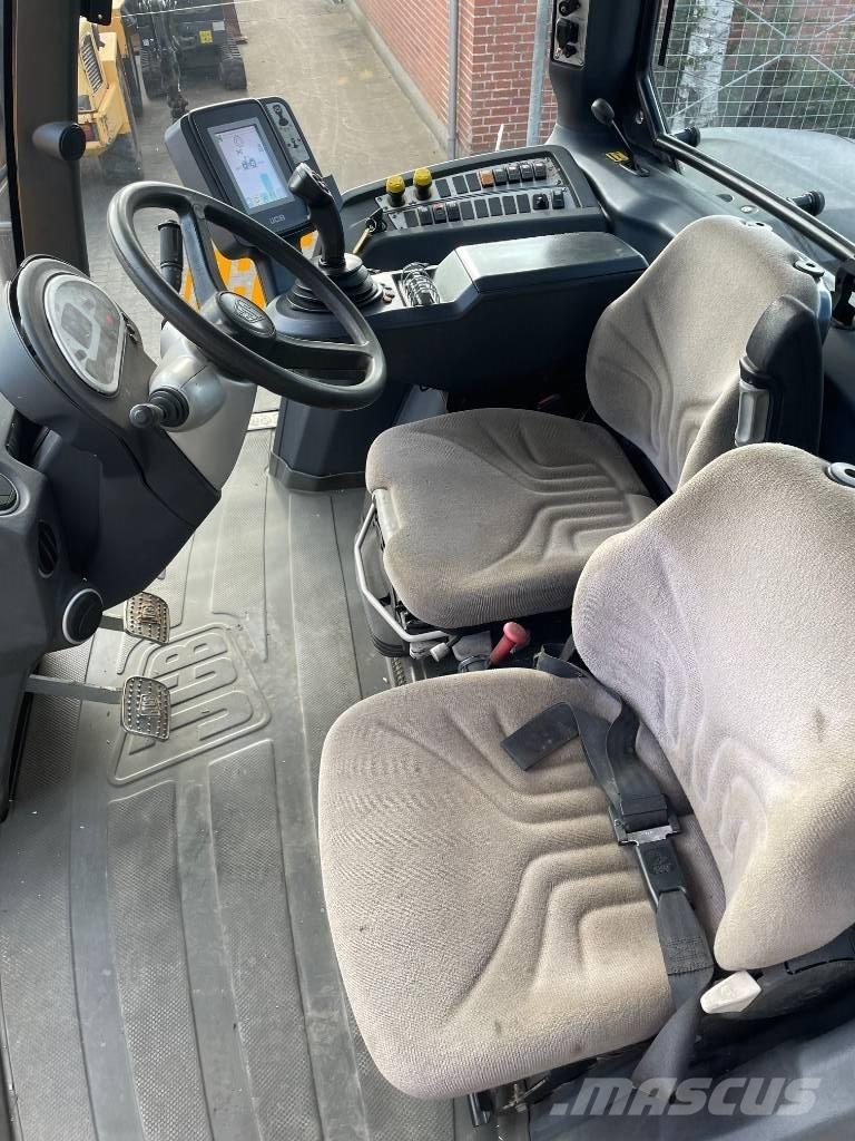 JCB HMV7230 FASTRAC Tratores Agrícolas usados