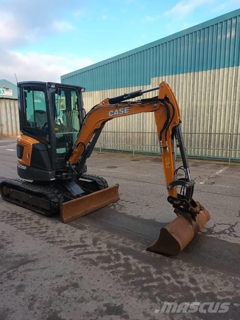 CASE CX 25 D Miniescavadeiras