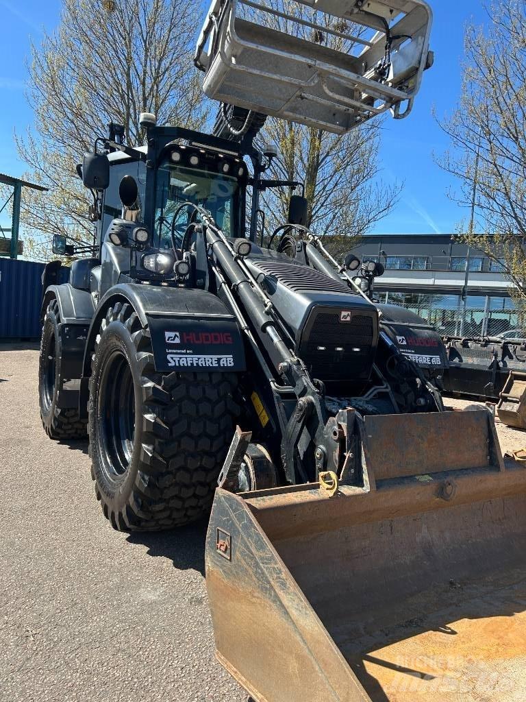 Huddig 1260 D Retroescavadeiras