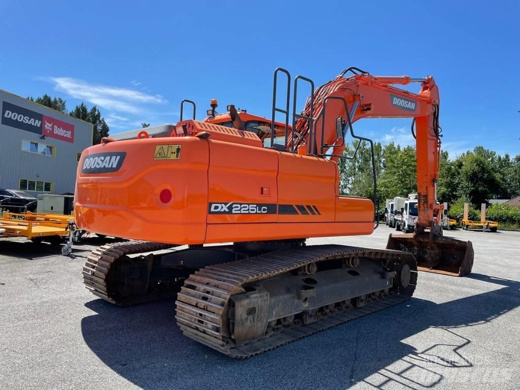 Doosan DX 225 LC-3 Escavadeiras de esteiras