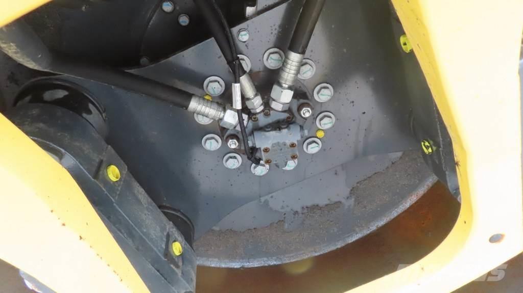 Bomag BW151 AD-5 Cilindros Compactadores tandem