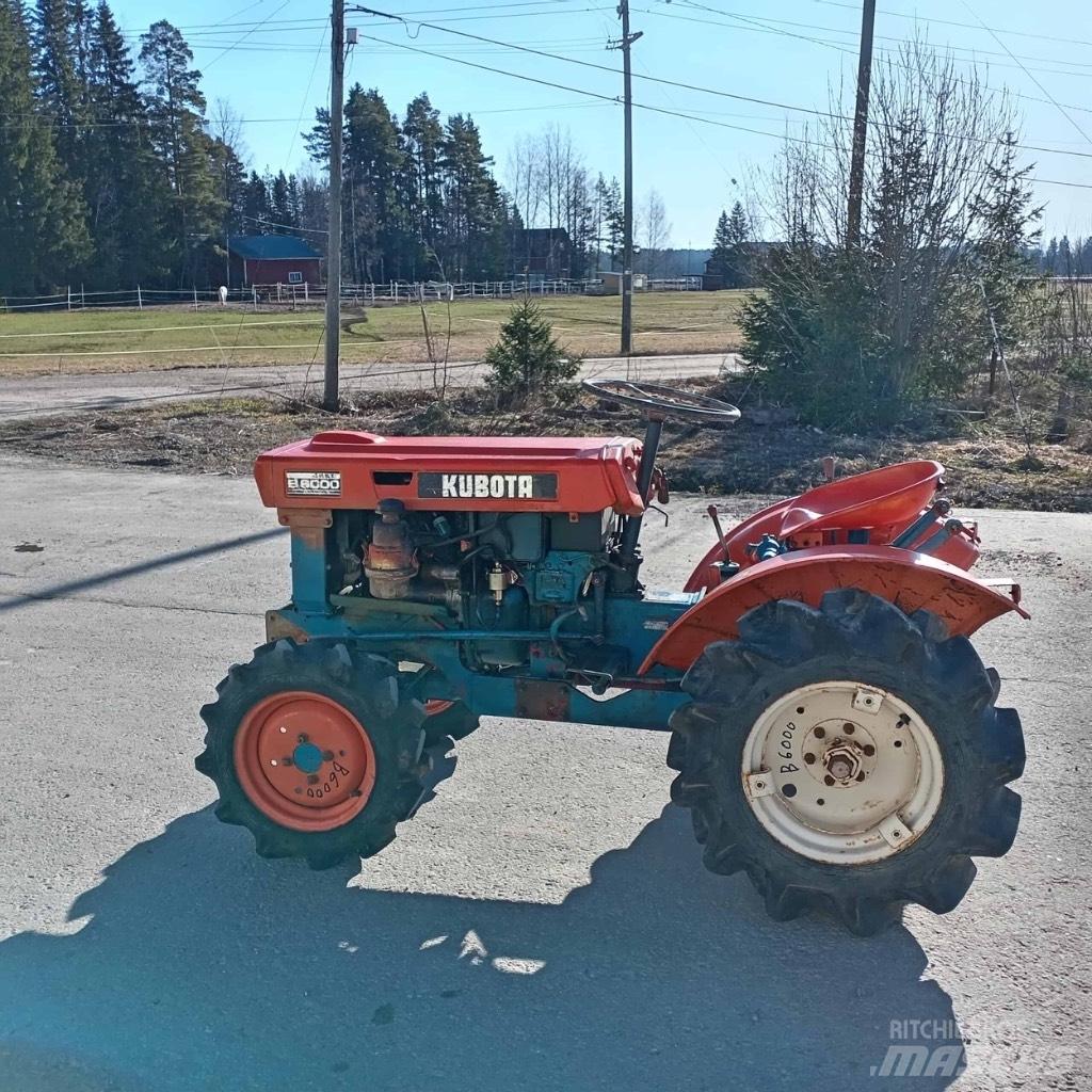 Kubota B 6000 Tratores Agrícolas usados