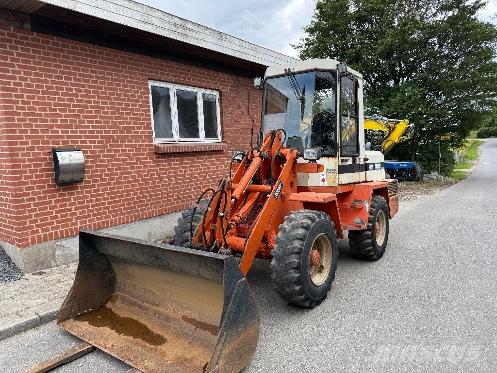 Schaeff SKL 821 Carregadeiras de rodas