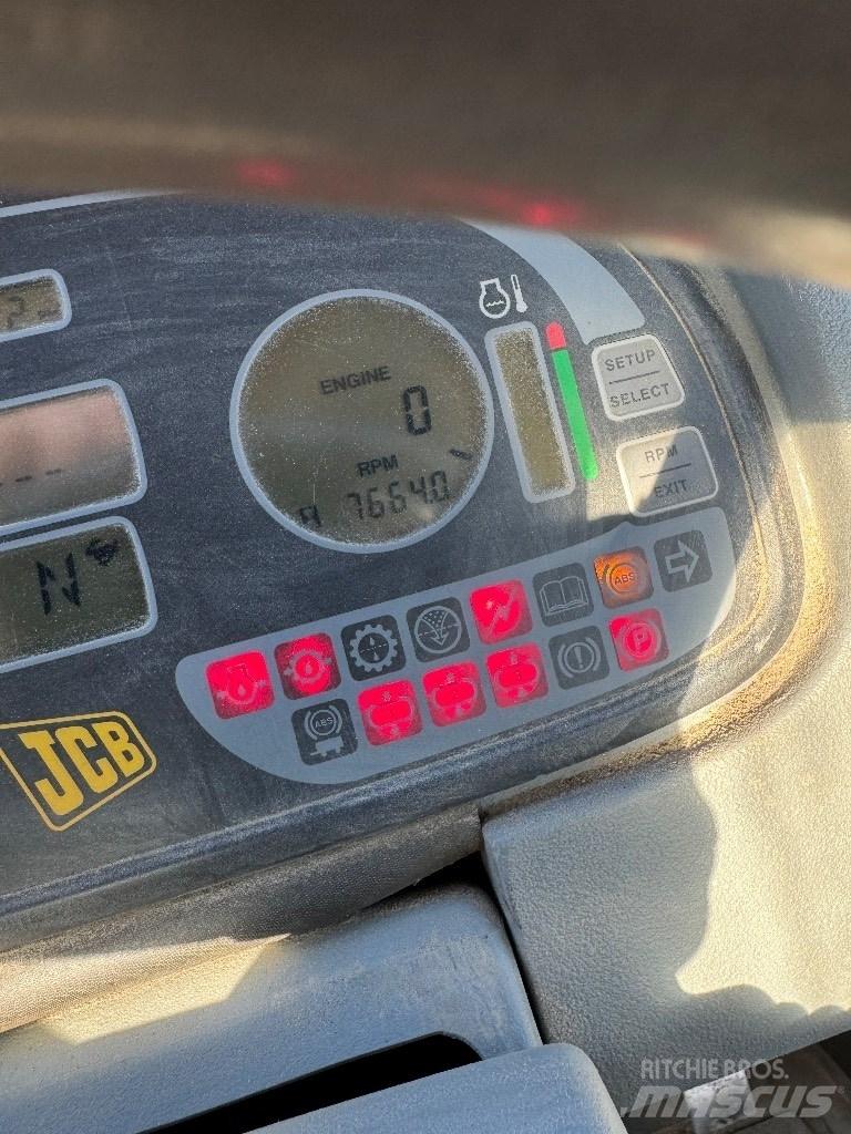 JCB Fastrac 3185 Tratores Agrícolas usados