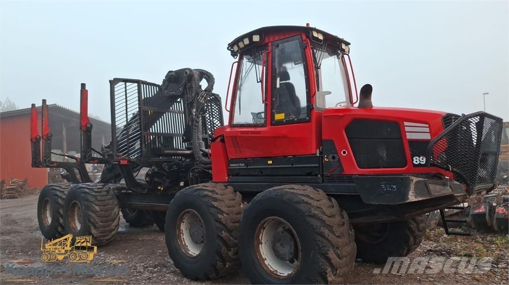 Komatsu 895 Forwarders florestais