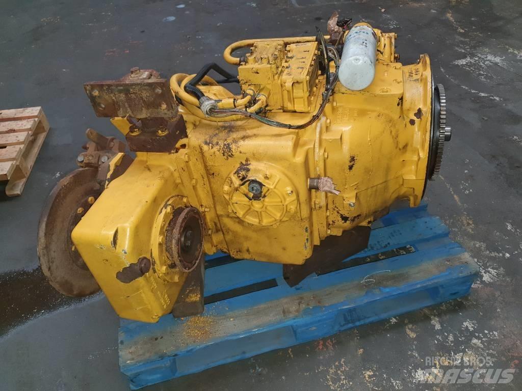 Volvo L90D Transmissăo