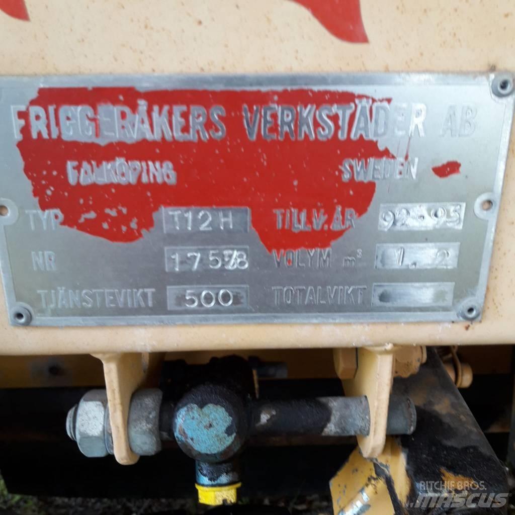 Falköping T12H Espalhadores de areia e sal