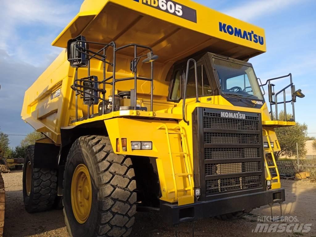 Komatsu HD 605-7E0 Camiőes basculantes rígidos