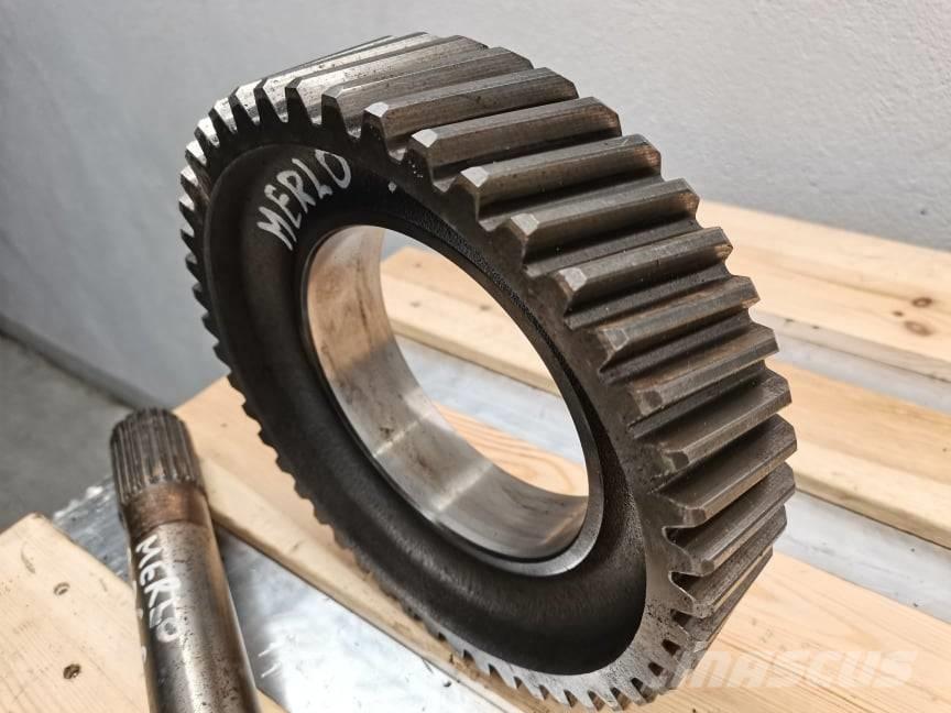 Merlo P 32.6 reducer Transmissăo