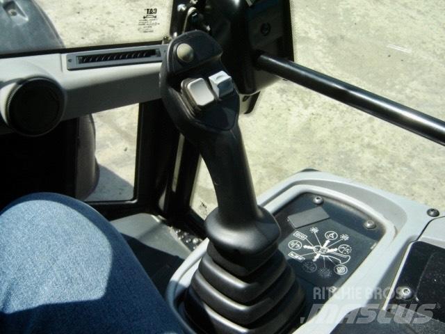 CAT 906 M Carregadeiras de rodas