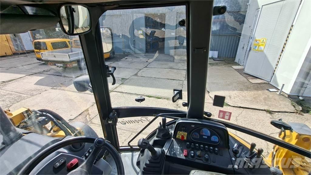 CAT 432 E 4X4 Construção - Outros
