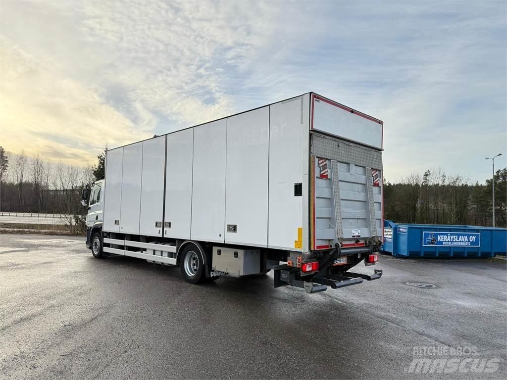 DAF CF 300 FA 4x2 Caminhões de caixa fechada