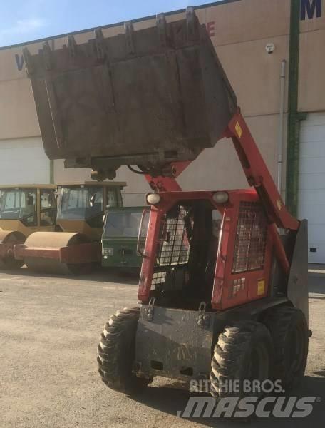 Gehl 4240 Minicarregadeiras
